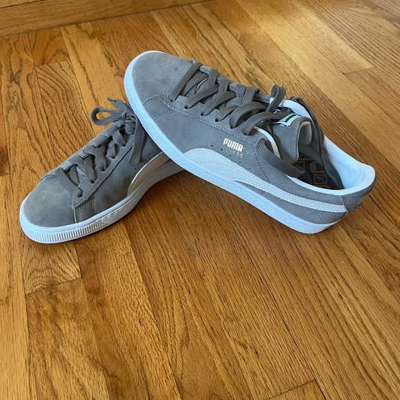 New in Box Puma Suede Classic XXI steel gray size 10 womens (size 8 mens) - Picture 2 of 12